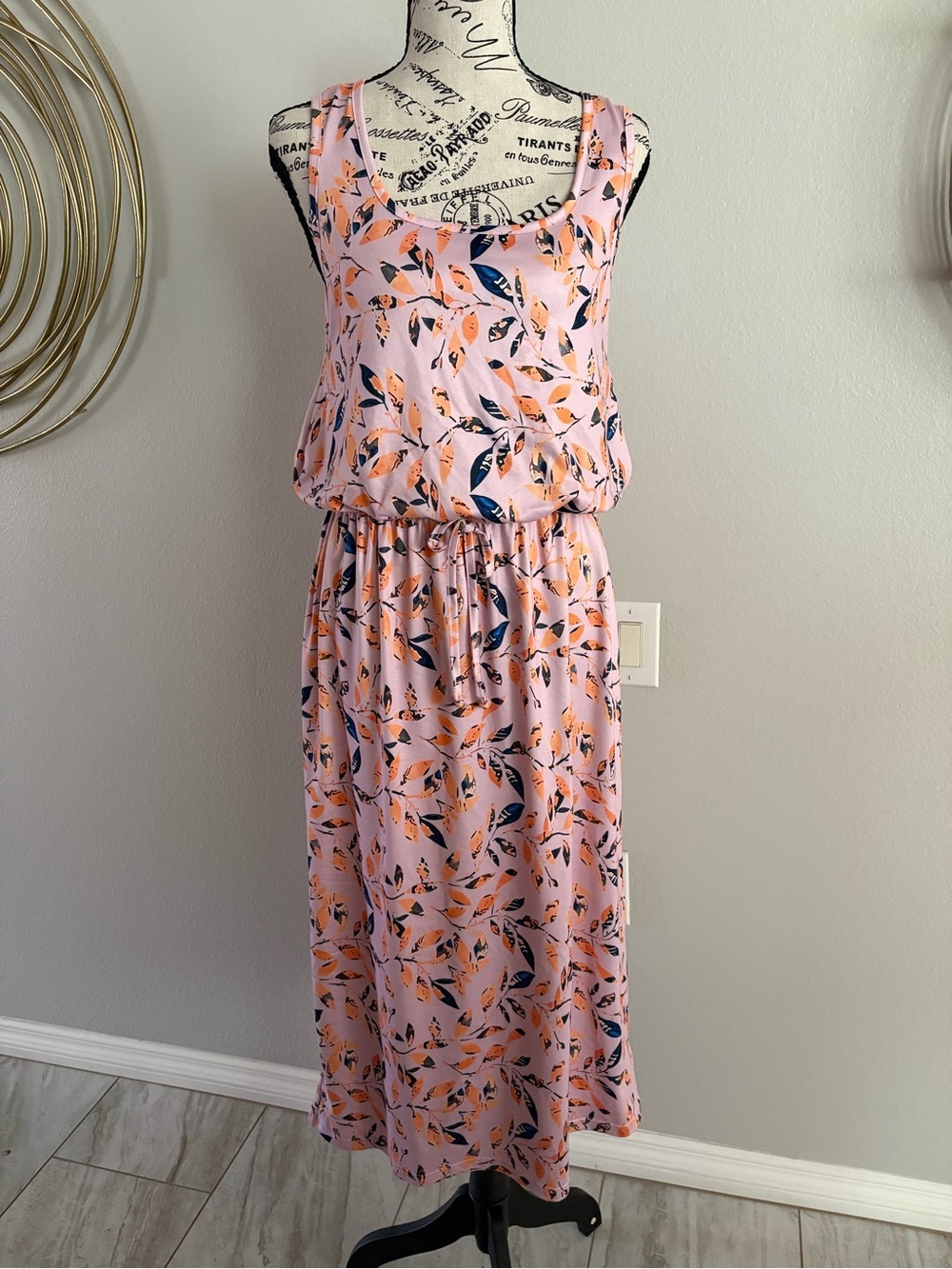 SHEIN Light Pink Top with Black Label
